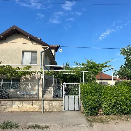 Apartment Konstantin I Elena Bŭlgarevo